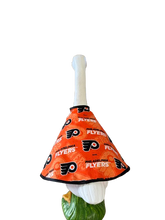 Load image into Gallery viewer, Flyers Hockey Porch Goose Cape