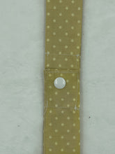 Load image into Gallery viewer, Beige Dot Cooler Collar
