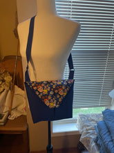 Load image into Gallery viewer, Comic Chic Cross Body Bag