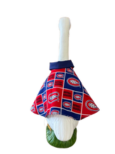 Load image into Gallery viewer, French Hockey Porch Goose Cape