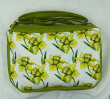 Load image into Gallery viewer, Daffodil Boho Bigger Bag