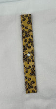 Load image into Gallery viewer, Coffee Bean Collar Cooler with snap closure